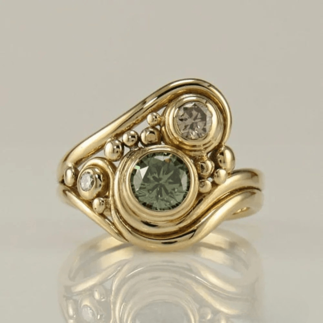 Timeless Green Zirconia Ring - Velvet Haven