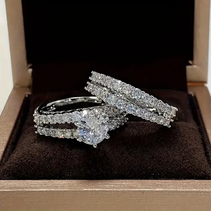 Elegant Eternal Radiance Ring Set - Velvet Haven