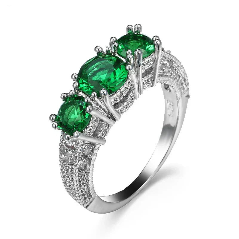 Shiny Timeless Emerald Stones Ring - Velvet Haven