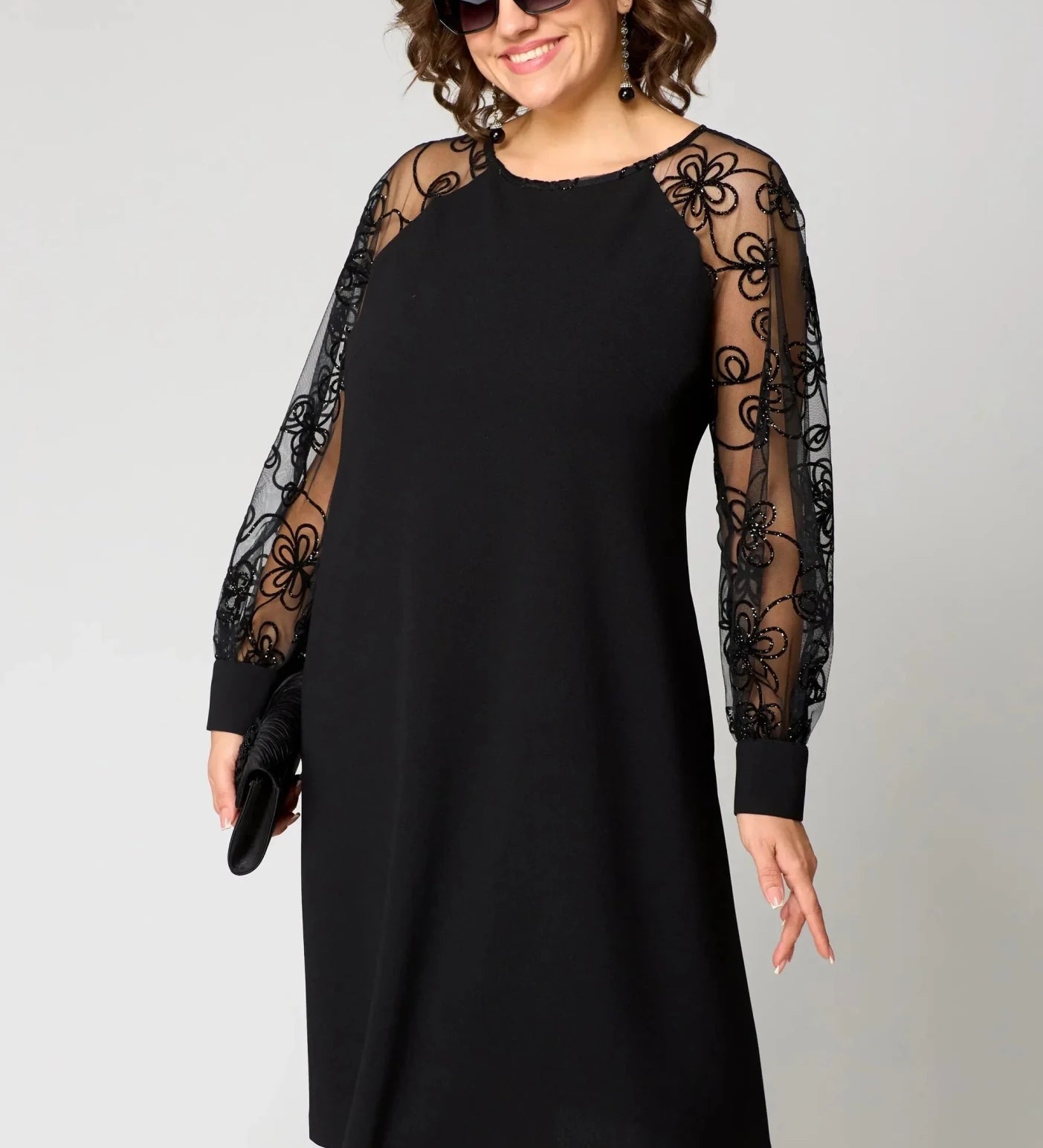Aurelia | Elegant Lace Dress - Velvet Haven