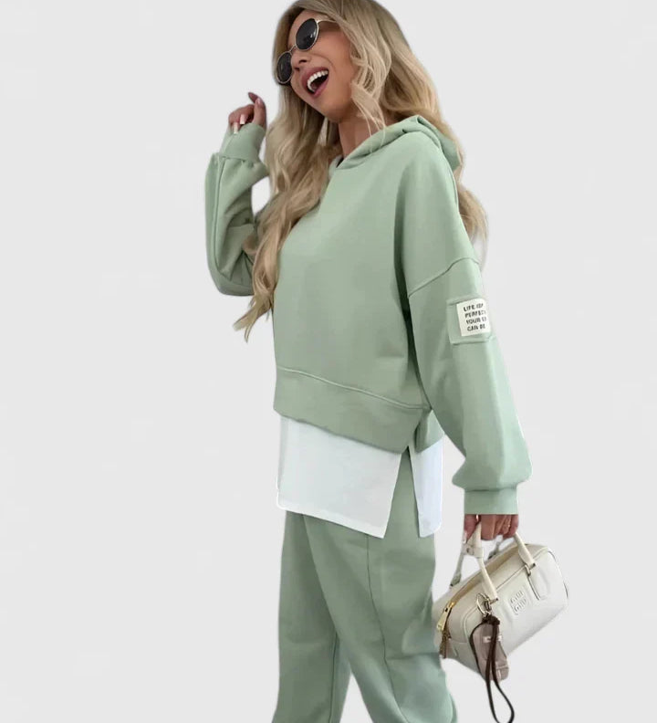 Kezlynn | Comfortable Set