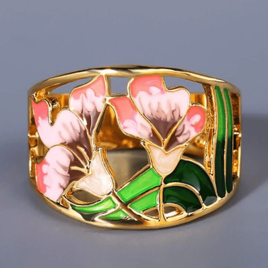 Elegant Floral Gold Enamel Ring - Velvet Haven