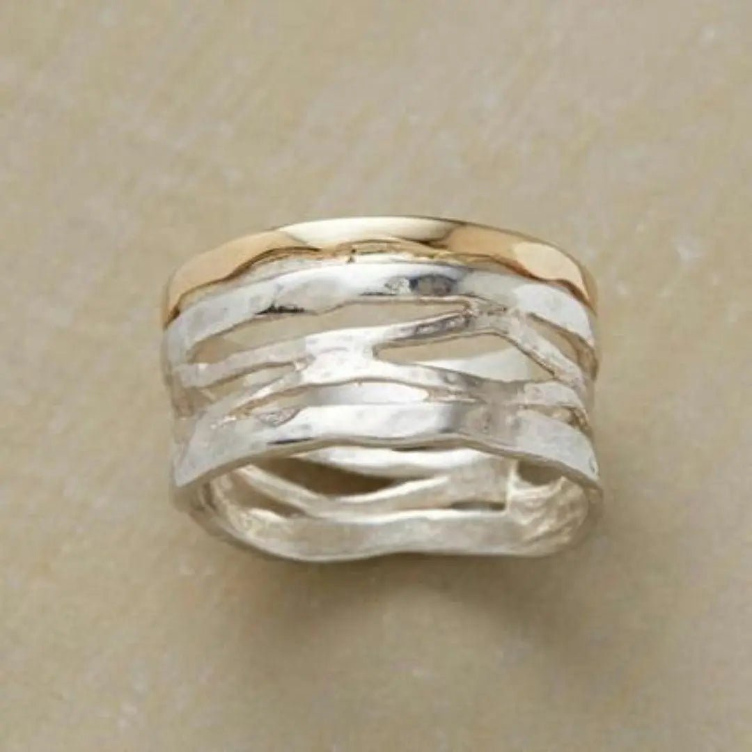 Vintage Gold & Silver Hollow Ring - Velvet Haven
