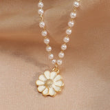 Pearl Daisy Pendant Necklace