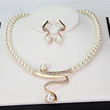 Natural Pearl Jewelry Set: Necklace and Earrings