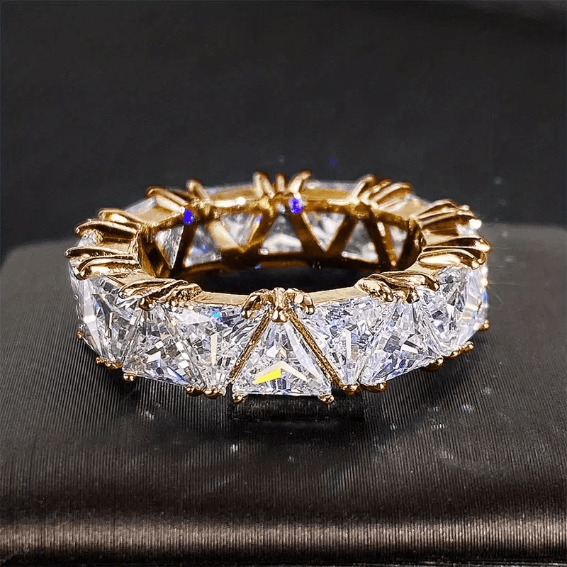 Gold Ring with Sparkling Crystal Inlay - Velvet Haven