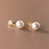 Chic Silver Pearl Earrings