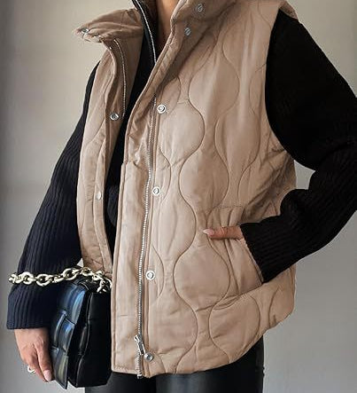 Darcy | Chic Lightweight Button-Up Puffer Vest