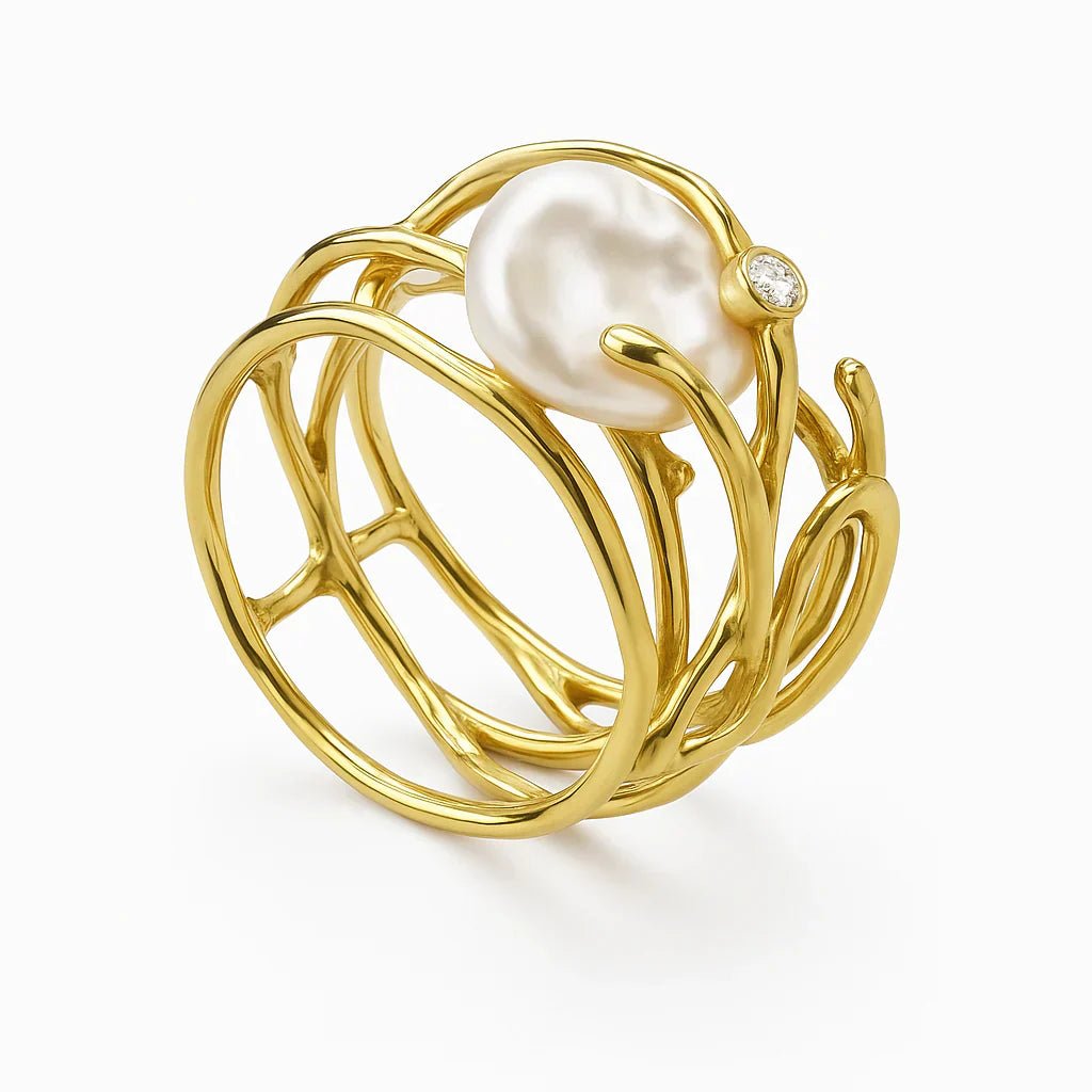 Retro Pearl Gold Ring - Velvet Haven