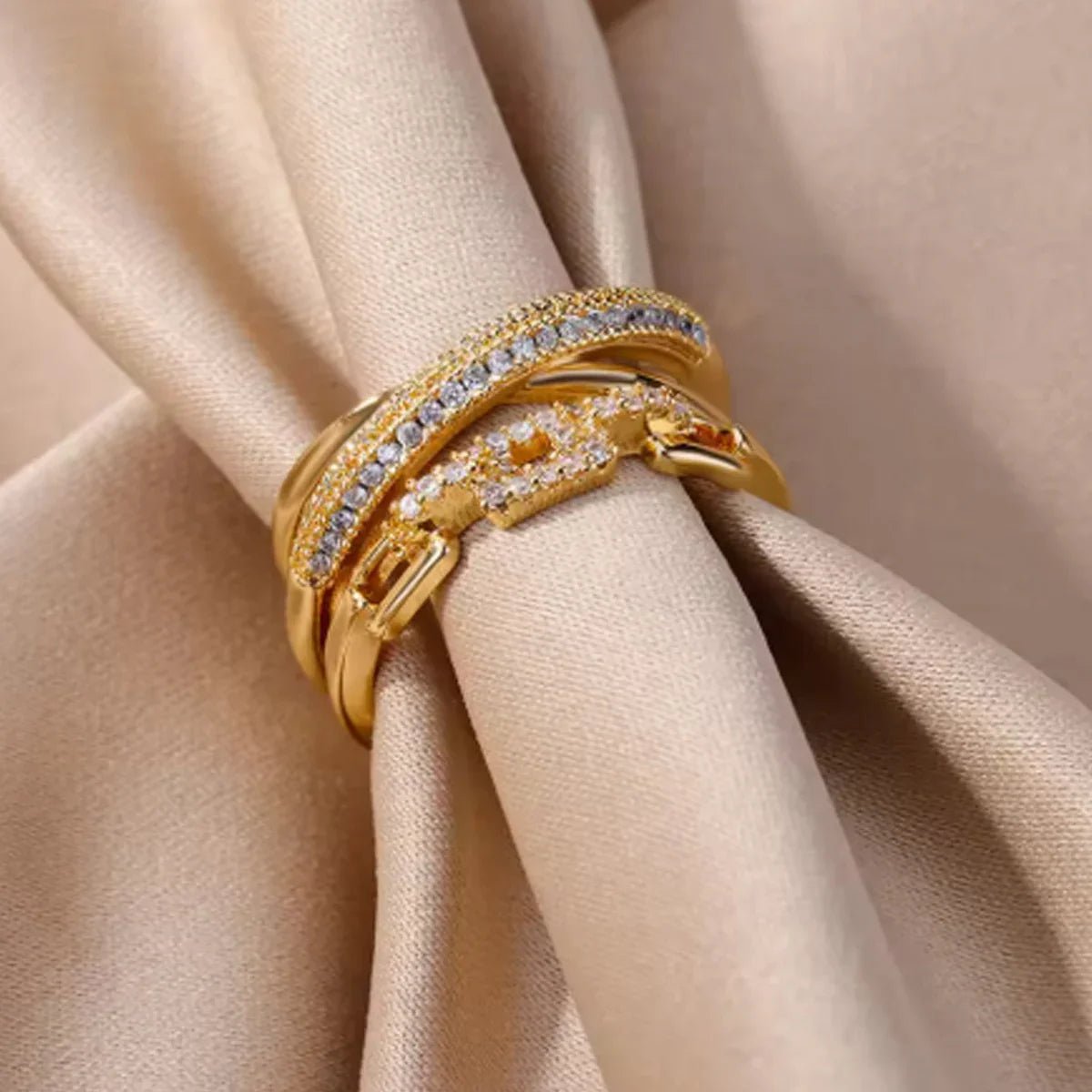 Gold Chain Link Crystal Ring - Velvet Haven