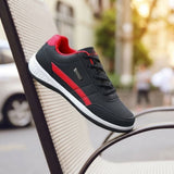 Soho | Men's Ergonomic Support Trainers