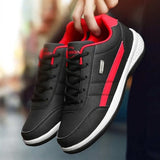 Soho | Men's Ergonomic Support Trainers