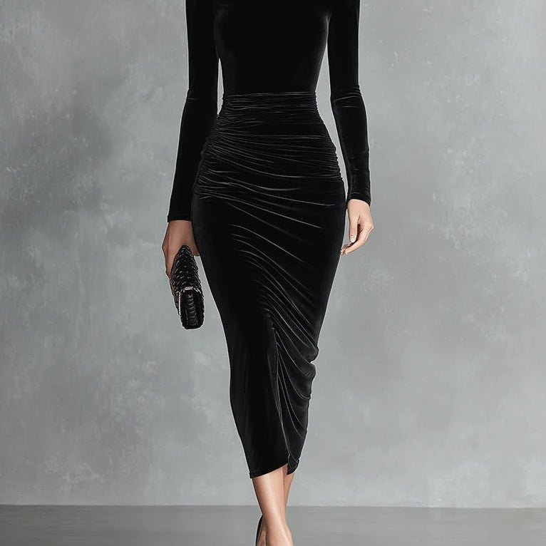 Lila | Elegant Velvet High-Neck Dress - Velvet Haven