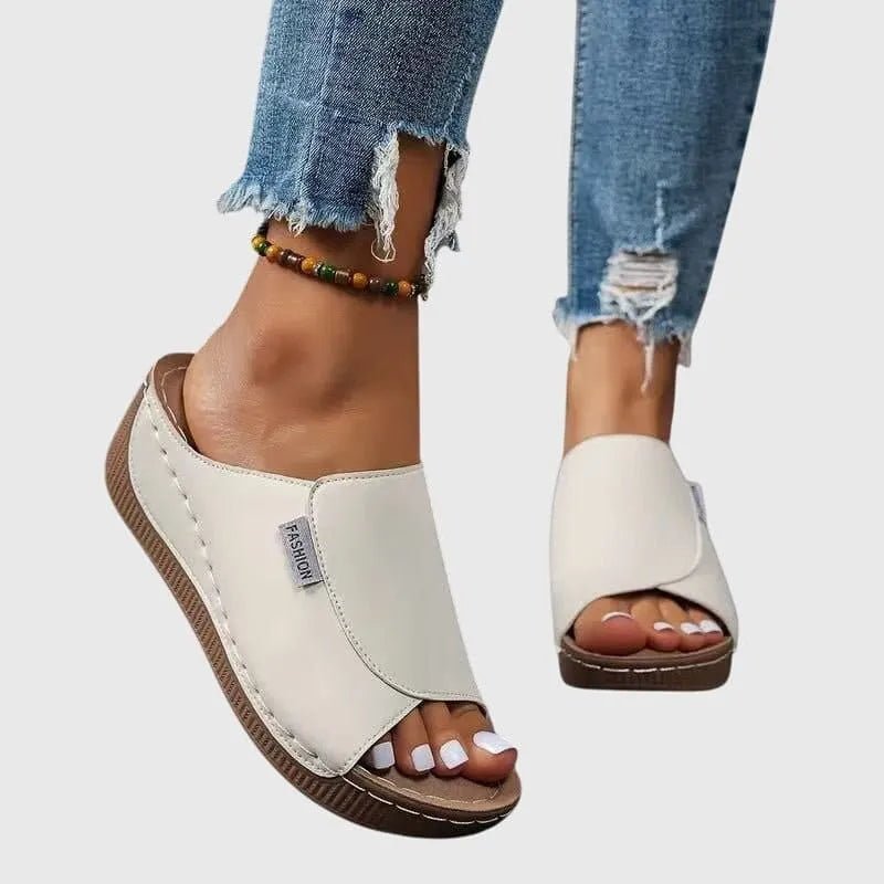 Bríd | Classic Comfort Walking Sandals - Velvet Haven