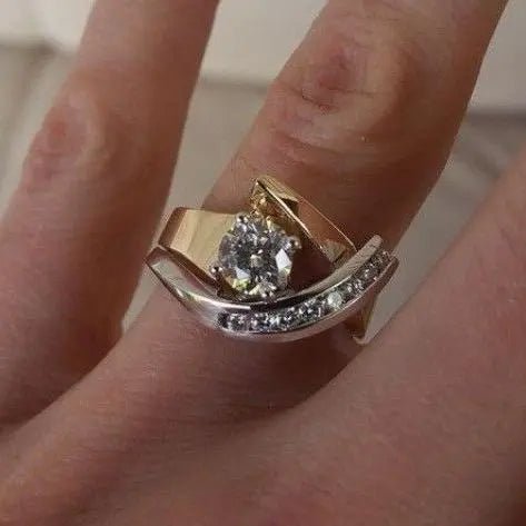 Antique-Inspired Irregular Gold and Silver Zirconia Ring - Velvet Haven