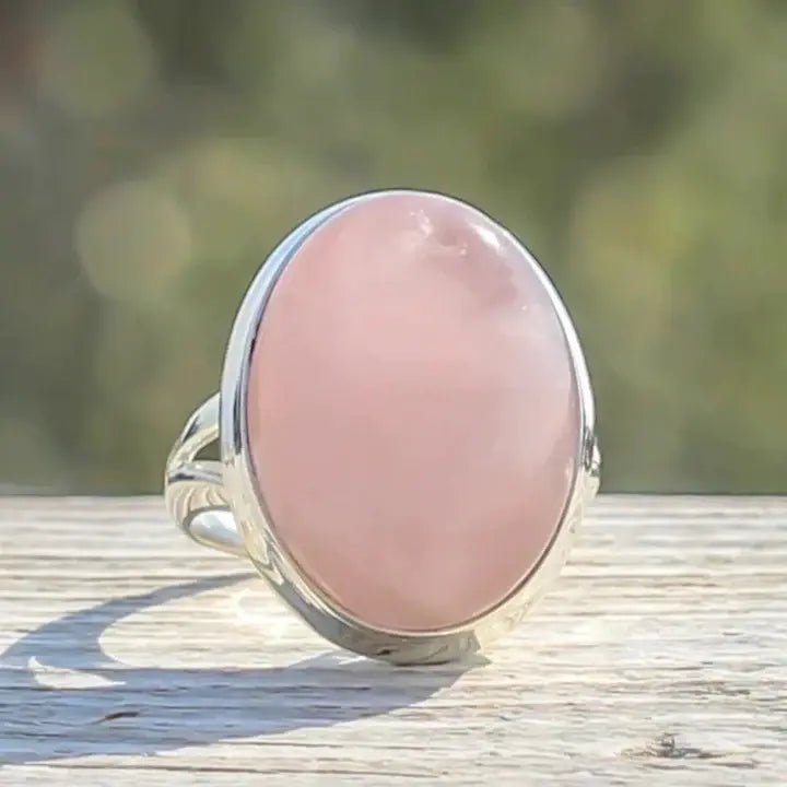 Vintage Rose Quartz Ring in Sterling Silver - Velvet Haven
