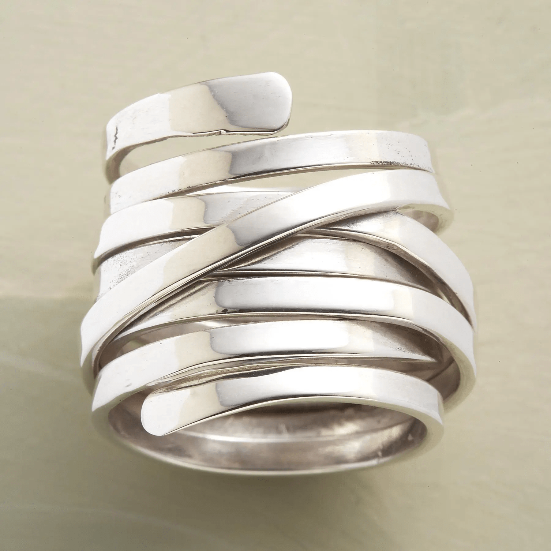 Elegant Vintage Silver Ring - Velvet Haven