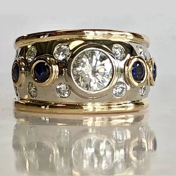 Elegant Golden Zirconia Ring - Velvet Haven