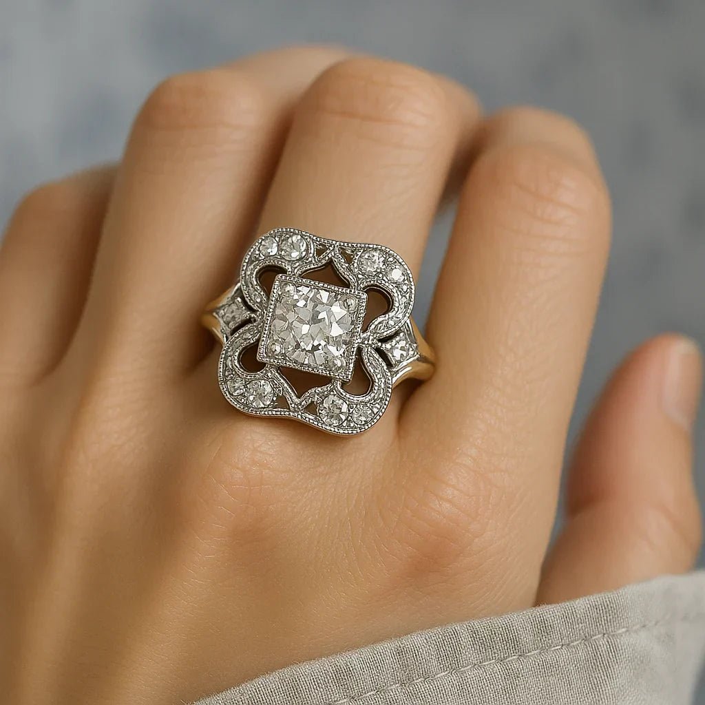 Vintage Zirconia Gold Ring - Velvet Haven