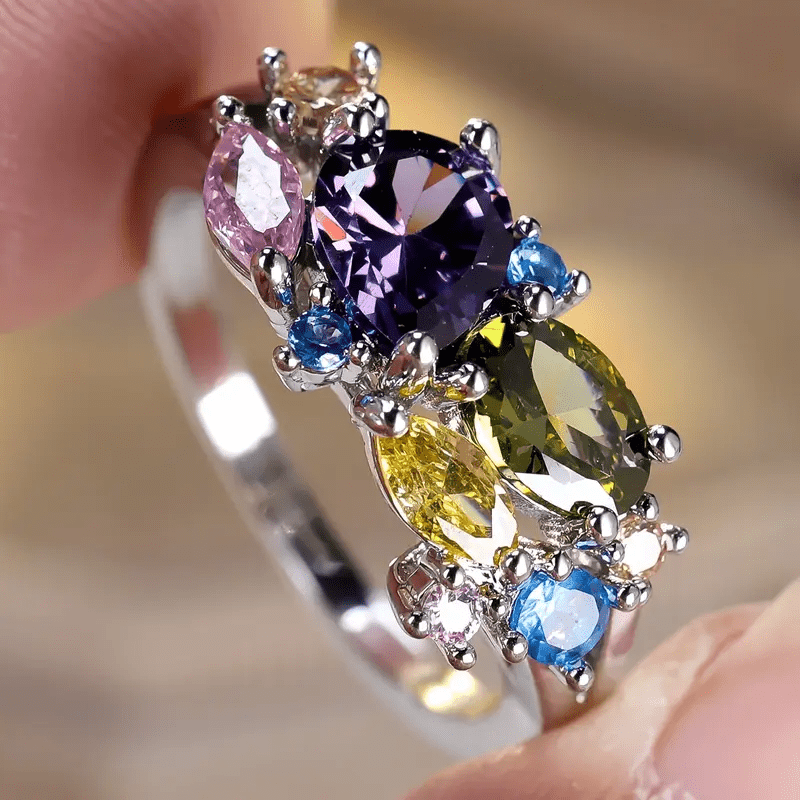 Vintage Colorful Crystal Silver Ring - Velvet Haven